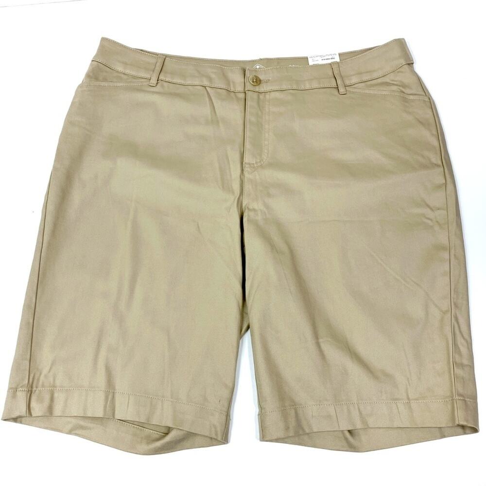 St. John's Bay Biscotti Tan Chino Khaki Shorts Cotton Spandex NWT Womens 20W